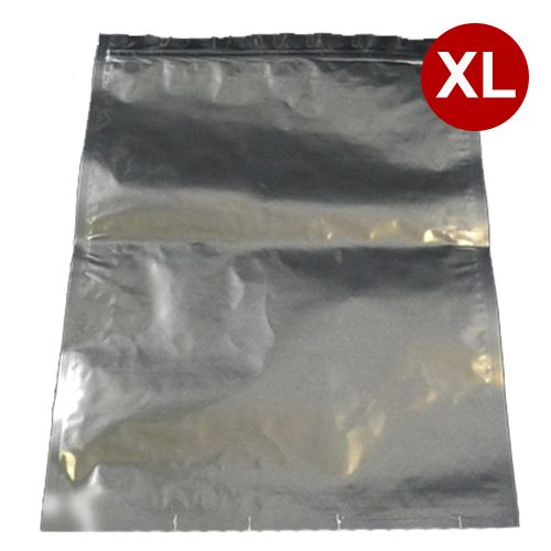 Opaque Silver Sealable Bag XL 28" x 23" 